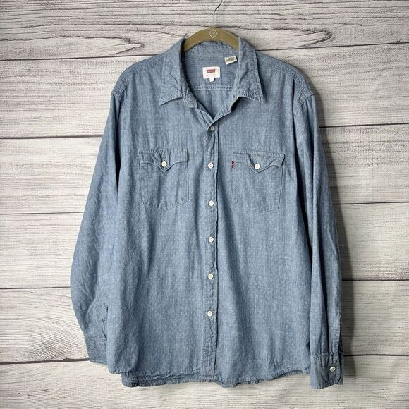 Levi's Tops - Levi's Original Women's Ultimate Western Shirt 100% Cotton‎ size Large